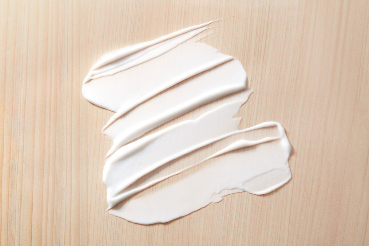 TAT22_AUG_Body_68b_Milk_SWCH_TCOM_PP_0522_MD_10-1_FINAL_sRGB