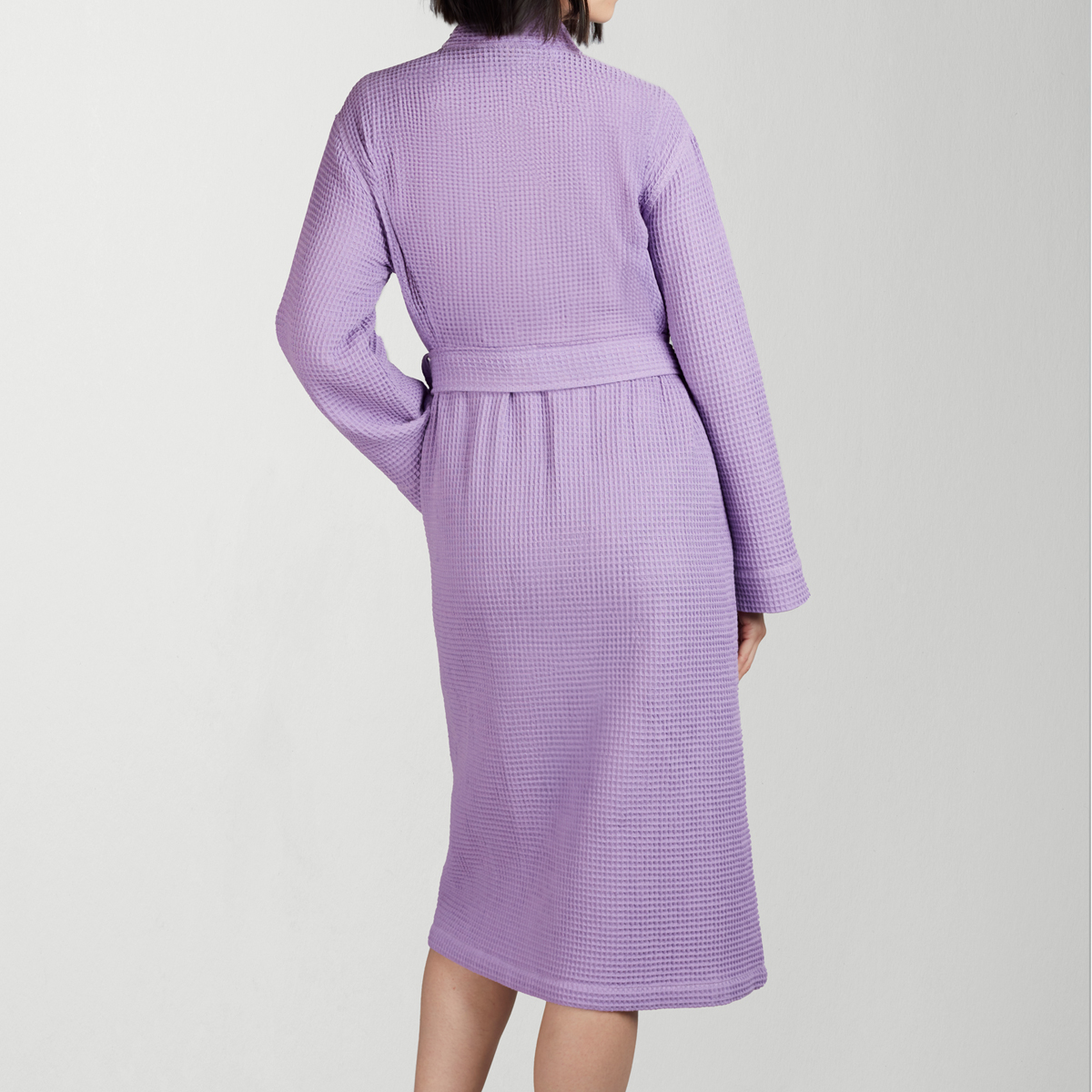 TAT23_TatchaRobe_02_MODEL_PP_1023_ALL_MD_0392_R3_1200x1200_FINAL_RGB