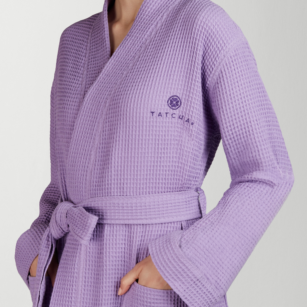 TAT23_TatchaRobe_04_MODEL_PP_1023_ALL_MD_0361_R2_1200x1200_FINAL
